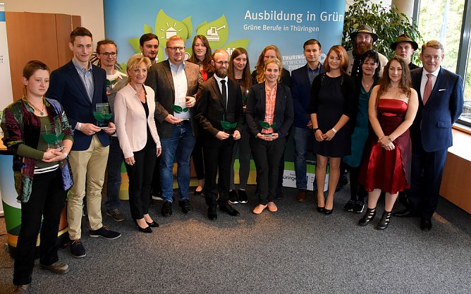 Beste Azubis in Gr&uuml;nen Berufen ausgezeichnet (Foto: Ines Born)