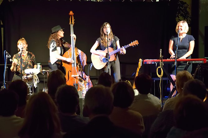 The GOOD LOVELIES aus Kanada in Bad Frankenhausen (Foto: Fred B&ouml;hme)