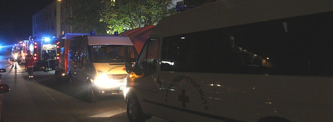 &Uuml;bung von DRK und FFW (Foto: Karl-Heinz Herrmann)