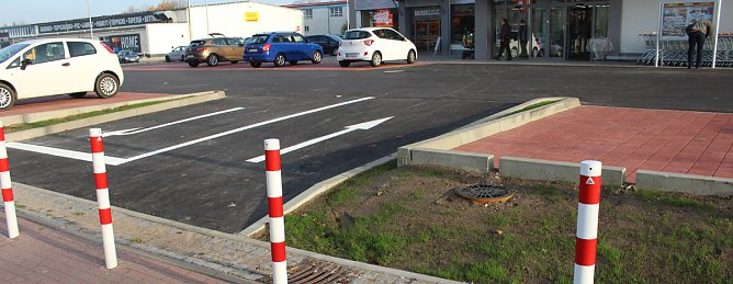Verkehrsregelung ist richtig (Foto: Karl-Heinz Herrmann)