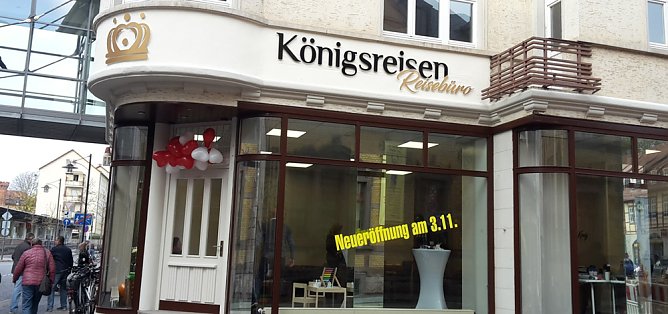 Neuer&ouml;ffnungen von Gesch&auml;ften (Foto: Karl-Heinz Herrmann)