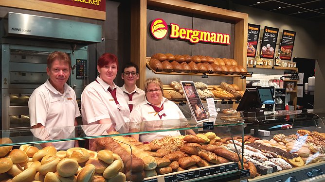 Neuer&ouml;ffnungen von Gesch&auml;ften (Foto: Karl-Heinz Herrmann)