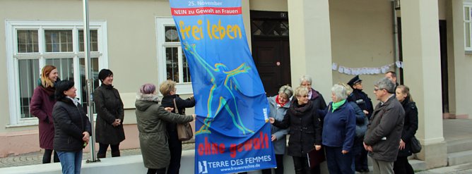 Keine Gewalt an Frauen (Foto: Karl-Heinz Herrmann)
