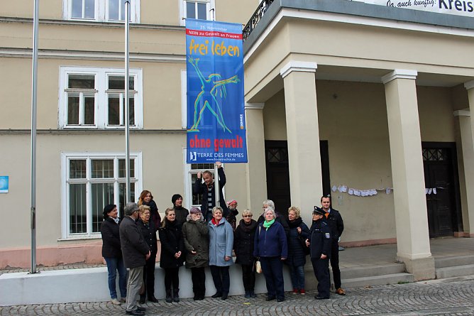 Keine Gewalt an Frauen (Foto: Karl-Heinz Herrmann)