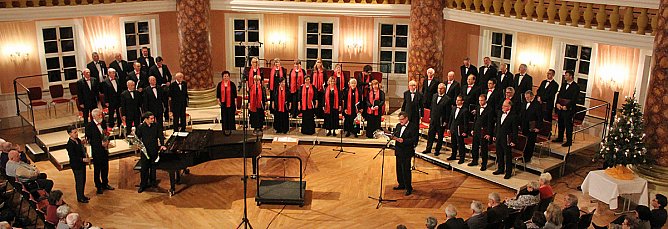 Weihnachtswunsch: Friede und Menschlichkeit (Foto: Karl-Heinz Herrmann) Weihnachtswunsch: Friede und Menschlichkeit (Foto: Karl-Heinz Herrmann)