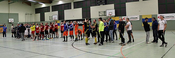 Spannung bis zum letzten Schuss (Foto: Karl-Heinz Herrmann)