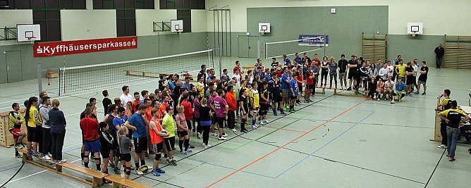 Volleyballturnier mit Rekordbeteiligung gestartet (Foto: Karl-Heinz Herrmann)