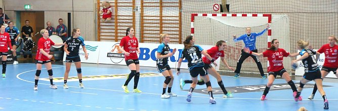 DHB Pokal Spitzenspiel Th&uuml;ringer HC gegen SG BBM Bietigheim (Foto: Angelo Glashagel)