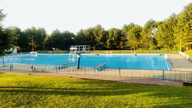 Bei Badesportverein informiert (Foto: SPD Sondershausen)