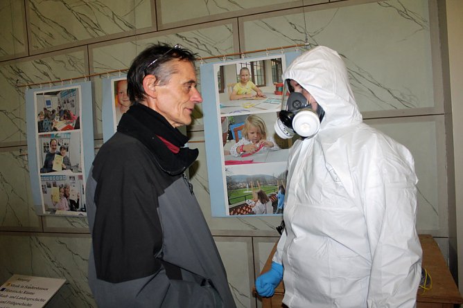 Schadstoffen auf der Spur (Foto: Karl-Heinz Herrmann)