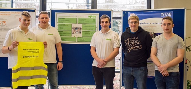 Energie-Scouts pr&auml;sentieren ihre Projektarbeiten in der IHK Erfurt (Foto: IHK Erfurt)