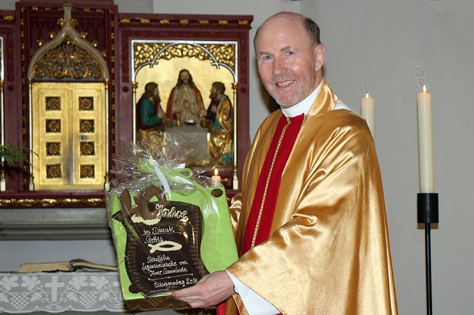 Jubil&auml;um seiner 40j&auml;hrigen Priesterweihe (Foto: Karl-Heinz Herrmann)