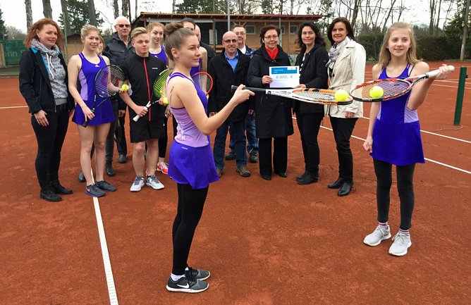 Lottomittel übergeben (Foto: privat) Lottomittel übergeben (Foto: privat)