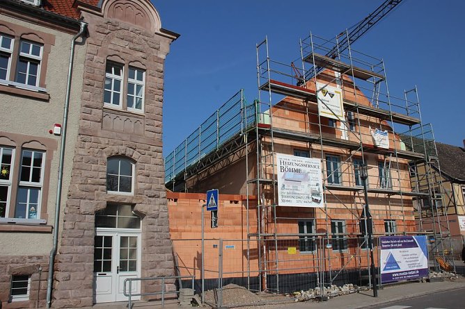 Hurra, wir spielen in der sanierten Kita (Foto: Karl-Heinz Herrmann)