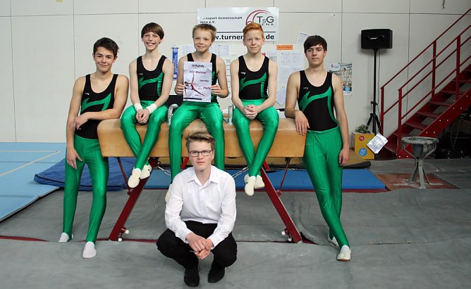 Turnerinnen und Turner im Wettkampf (Foto: SV Gl&uuml;ckauf Sondershausen)