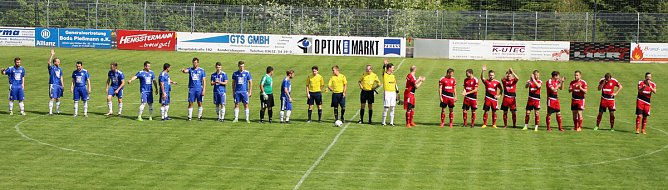 Dem Aufstieg einen Schritt näher (Foto: Karl-Heinz Herrmann) Dem Aufstieg einen Schritt näher (Foto: Karl-Heinz Herrmann)