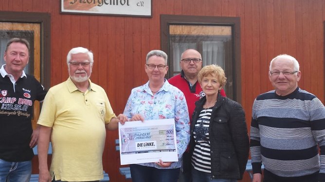 Kleingartensparte Morgenrot erhielt Spende (Foto: Stadtmarketing Bad Frankenhausen)