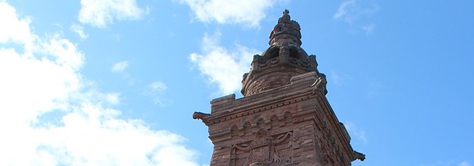 Landrätin informierte zum Stand am Kyffhäuser (Foto: Karl-Heinz Herrmann) Landrätin informierte zum Stand am Kyffhäuser (Foto: Karl-Heinz Herrmann)