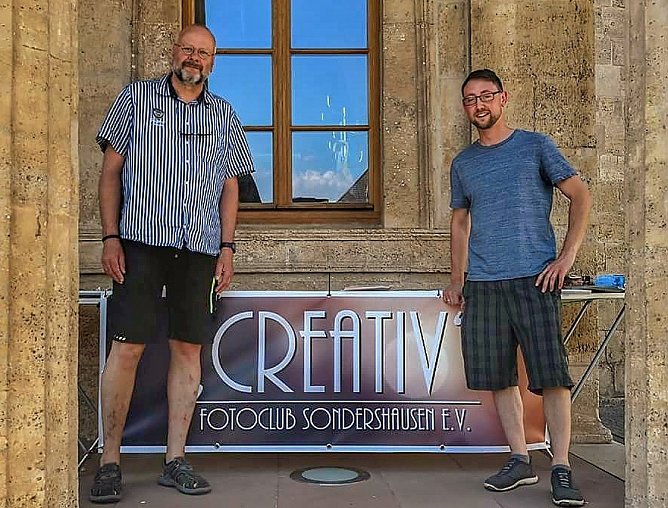 Fotoclub unterstützt Glockenprojekt (Foto: privat) Fotoclub unterstützt Glockenprojekt (Foto: privat)