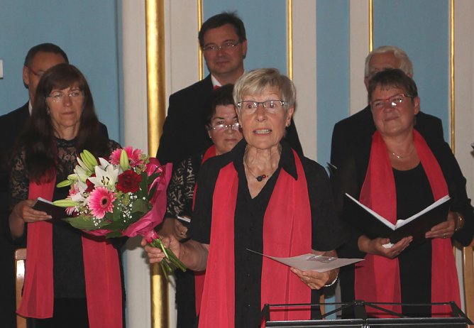 Das Jubiläum beim Jubiläum (Foto: Karl-Heinz Herrmann) Das Jubiläum beim Jubiläum (Foto: Karl-Heinz Herrmann)