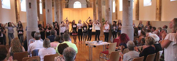 Ihr seid alle großartig - Ihr seid alle engagiert! (Foto: Karl-Heinz Herrmann) Ihr seid alle großartig - Ihr seid alle engagiert! (Foto: Karl-Heinz Herrmann)