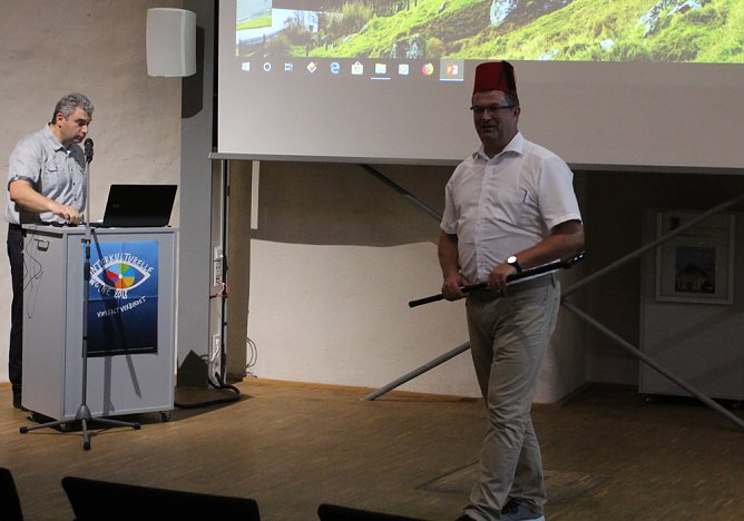 L&auml;nderabende im B&uuml;rgerzentrum (Foto: Karl-Heinz Herrmann)