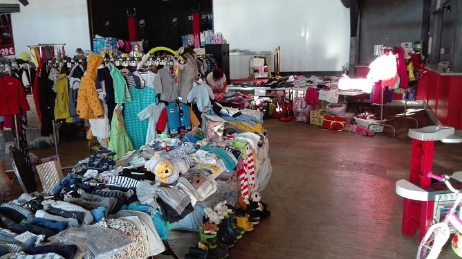 Großer Kindersachenbasar startet heute (Foto: Martin Ludwig) Großer Kindersachenbasar startet heute (Foto: Martin Ludwig)