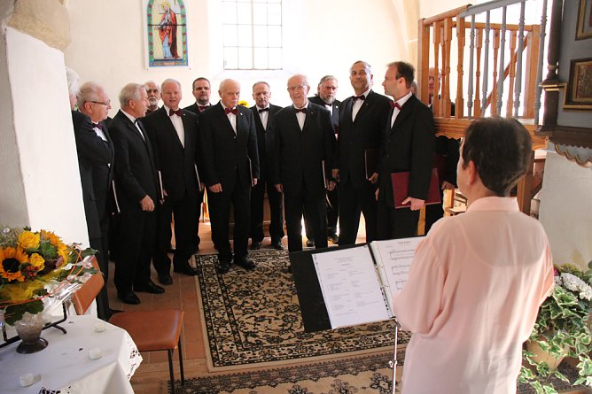 Zum Schmunzeln, der Abschluss der Radfahrersaison (Foto: Karl-Heinz Herrmann)