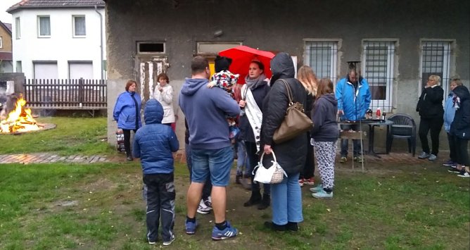 Einheitsfeuer am Jugendclub (Foto: Jeffrey Schulz)