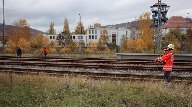 Zugunglück war nur eine Übung (Foto: Karl-Heinz Herrmann) Zugunglück war nur eine Übung (Foto: Karl-Heinz Herrmann)