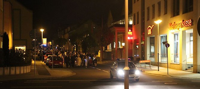 &Ouml;kumenische Martinsfeier und Umzug (Foto: Karl-Heinz Herrmann)