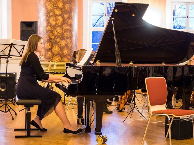 Viel Beifall für Musikschüler (Foto: Landratsamt Kyffhäuserkreis) Viel Beifall für Musikschüler (Foto: Landratsamt Kyffhäuserkreis)