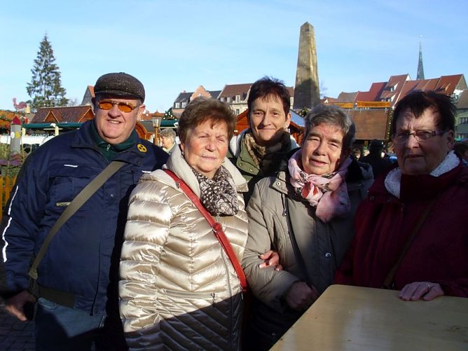 WB 4 auf Erfurter Weihnachtsmarkt (Foto: Thomas Leipold) WB 4 auf Erfurter Weihnachtsmarkt (Foto: Thomas Leipold)