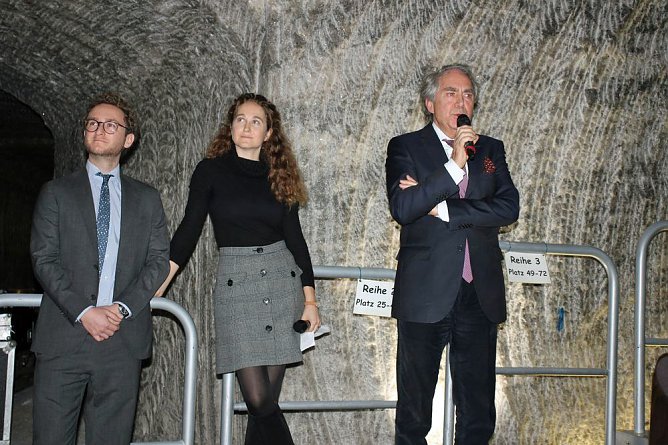 Tradition trifft Zukunft (Foto: Karl-Heinz Herrmann) Tradition trifft Zukunft (Foto: Karl-Heinz Herrmann)