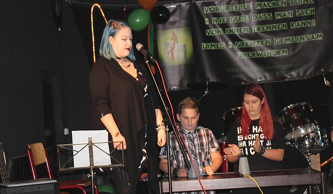 Talentefest im Haus der Jugend durchgeführt (Foto: Karl-Heinz Herrmann) Talentefest im Haus der Jugend durchgeführt (Foto: Karl-Heinz Herrmann)