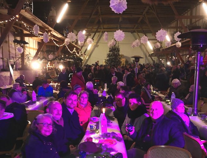 Weihnachtsmarkt (Foto: privat) Weihnachtsmarkt (Foto: privat)