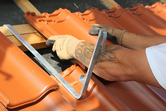 Dachdecker (Foto: IG Bauen-Agrar-Umwelt, Bezirksverband Nordthüringen) Dachdecker (Foto: IG Bauen-Agrar-Umwelt, Bezirksverband Nordthüringen)