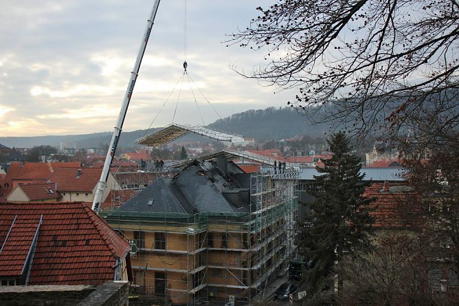 Behelfsdach gesetzt (Foto: Karl-Heinz Herrmann)