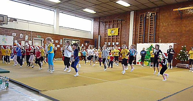 11. Weihnachtsturnen Sondershausen (Foto: Karl-Heinz Herrmann)