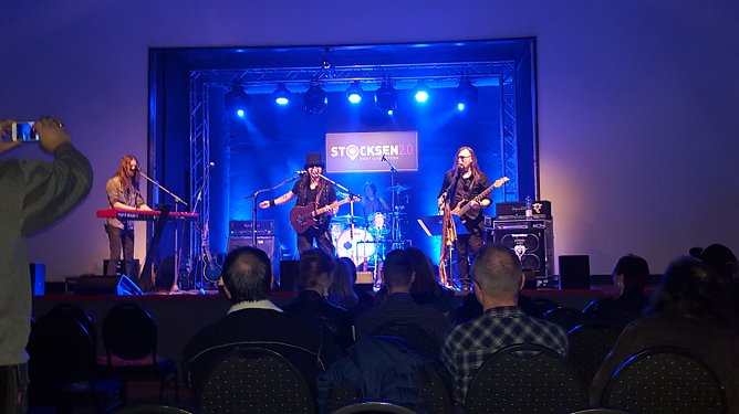 Jimmy Gee und Band begeisterte (Foto: Petra Hartung)