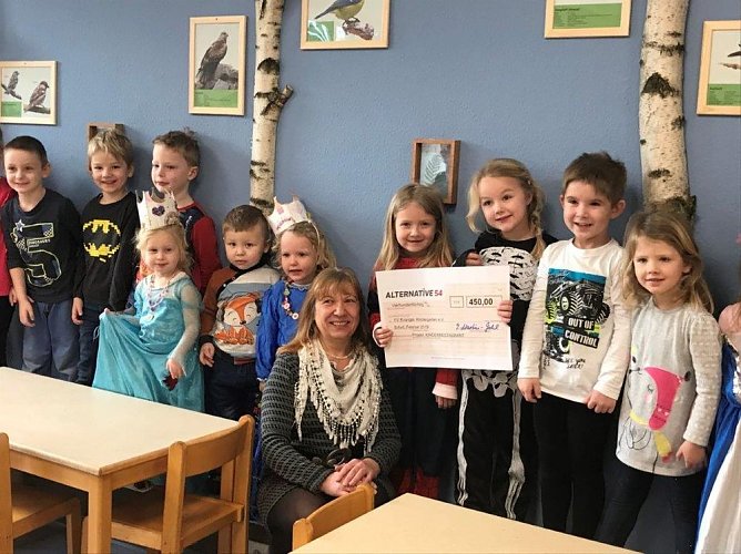 Unterstützung für Kindergarten (Foto: Arche Noah II) Unterstützung für Kindergarten (Foto: Arche Noah II)