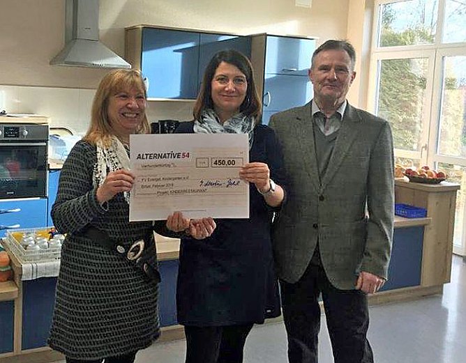 Unterstützung für Kindergarten (Foto: Arche Noah II) Unterstützung für Kindergarten (Foto: Arche Noah II)