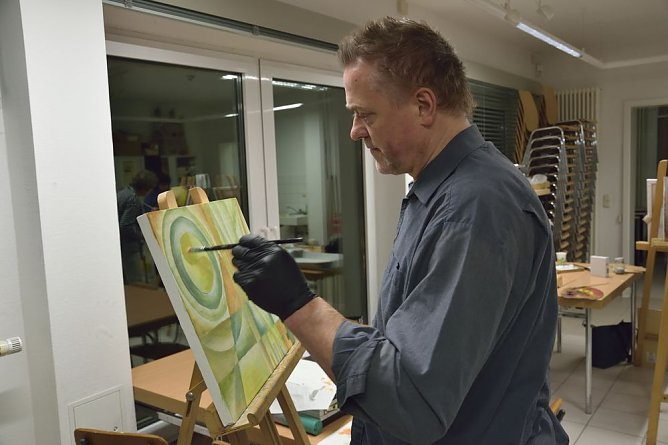 Kurs Bildnerisches Gestalten Semesterauftakt (Foto: Fred B&ouml;hme)