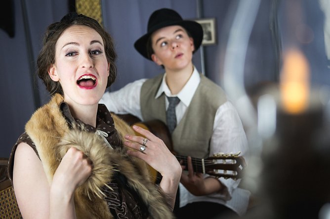 Noten mit Dip startet ins neue Jahr (Foto: Trevor Johnson)