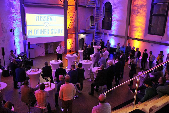 Sponsorenabend beim BSV Eintracht Sondershausen (Foto: Karl-Heinz Herrmann) Sponsorenabend beim BSV Eintracht Sondershausen (Foto: Karl-Heinz Herrmann)