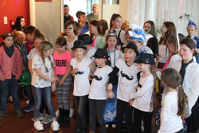 Närrische Zeit im Haus am Wippertor (Foto: AWO Wipperttor) Närrische Zeit im Haus am Wippertor (Foto: AWO Wipperttor)