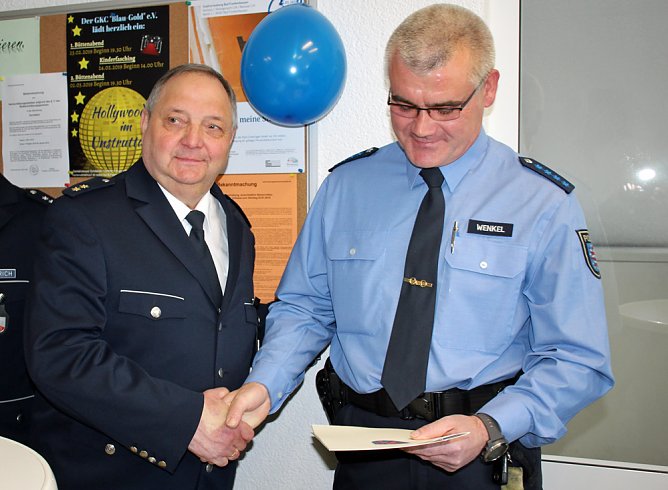 Neuer Kontaktbereichsbeamter eingef&uuml;hrt (Foto: Karl-Heinz Herrmann)