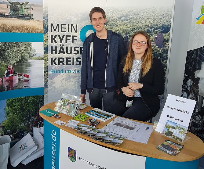 Kyffh&auml;userkreis bei der Th&uuml;ringenausstellung in Erfurt (Foto: Landratsamt Kyffh&auml;userkreis)
