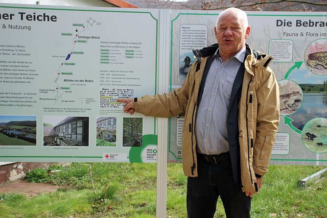 Natur und Schwimmen, das passt (Foto: Karl-Heinz Herrmann)