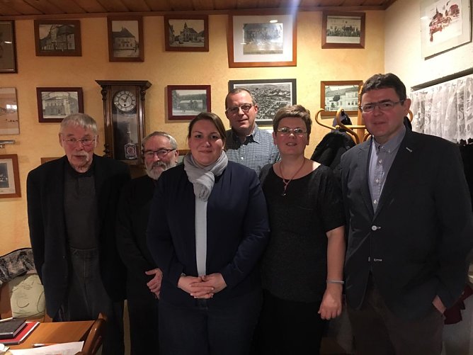 CDU an der Schmücke stellt sich auf (Foto: CDU Kyffhäuserkreis) CDU an der Schmücke stellt sich auf (Foto: CDU Kyffhäuserkreis)